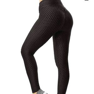 NWOT Booty Scrunch leggings